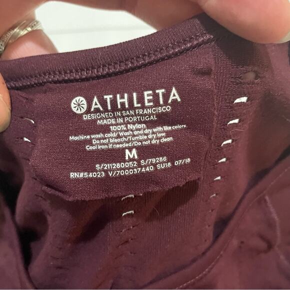 Athleta Martin‎ Burgundy Red Purple Perforated Athletic Workout Long Sleeve M - Picture 2 of 9